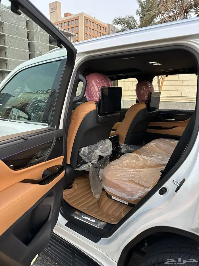 جيب لكزس LX600 BB فل كامل موديل 2024 12