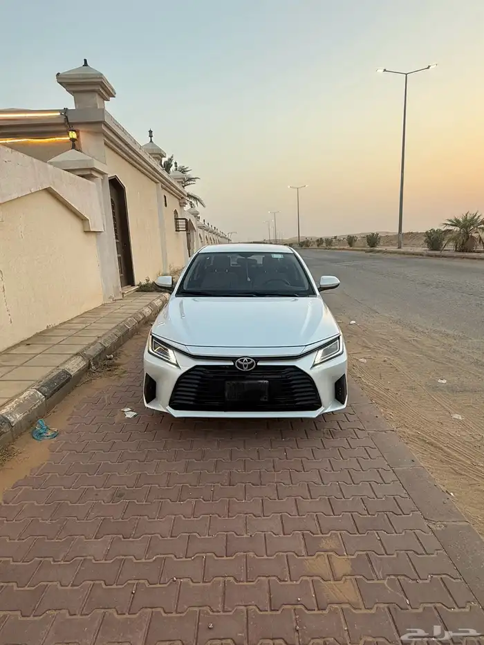 للبيع يارس 5