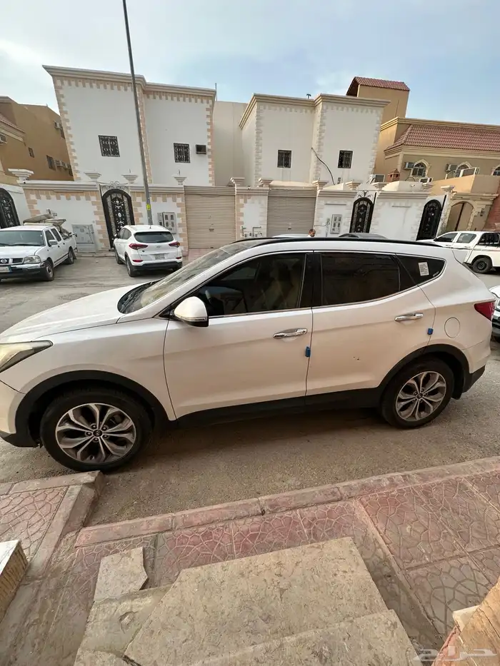 سيارة هيونداي سنتافي للبيع 4
