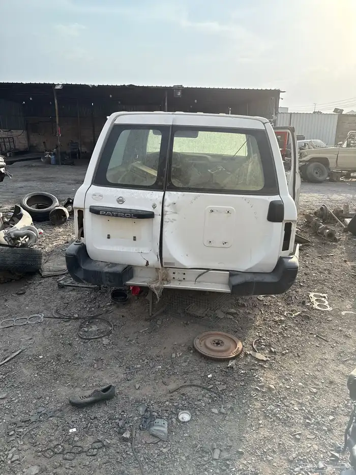 تشليح قطع غيار جيب نيسان باترول 3