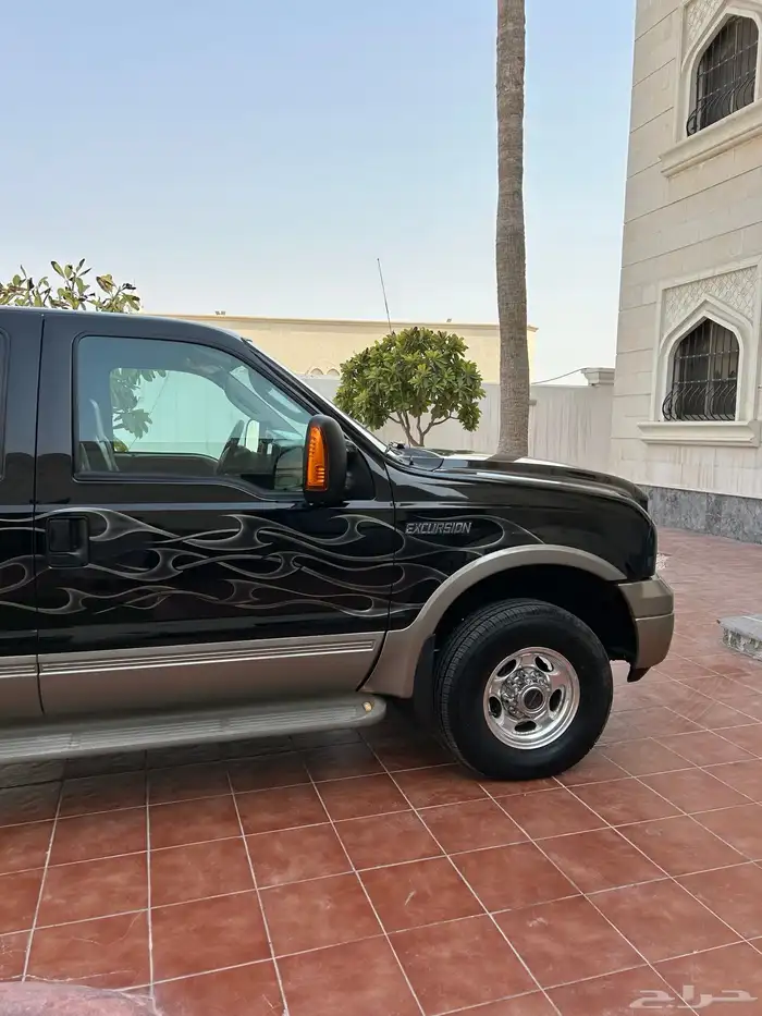 فورد اكس كورجن 2005 دبل بحالة الوكالة 10 سلندر للبيع 3