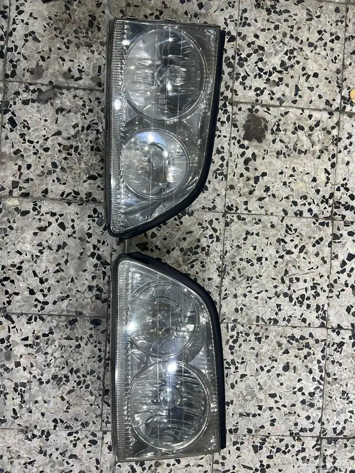 انوار لكزس LS400 موديل 99-2000 اصليه 0