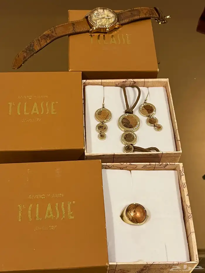 اكسسوارات ماركة الفيرو مارتيني 0