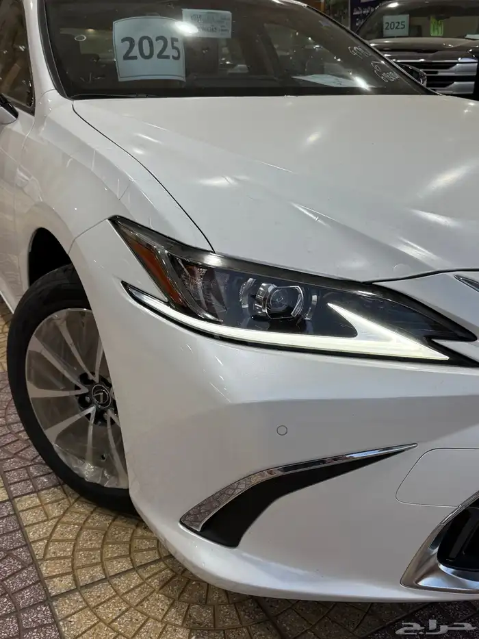 لكزز AA 250es سعودي وارد عبد الطيف جميل 3