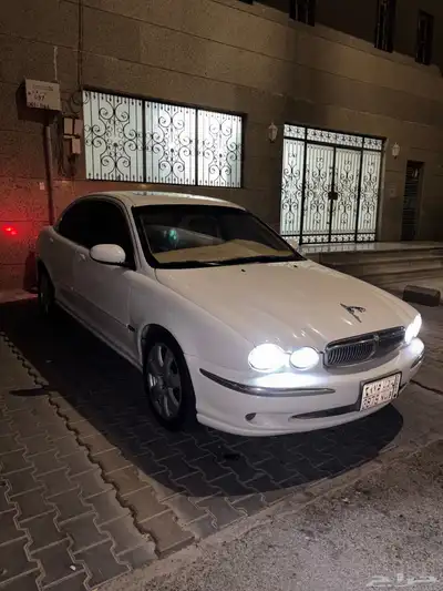 جاكوار X-Type موديل 2004 index