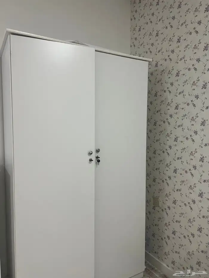 للبيع دولاب وسرير استخدام بسيط 2
