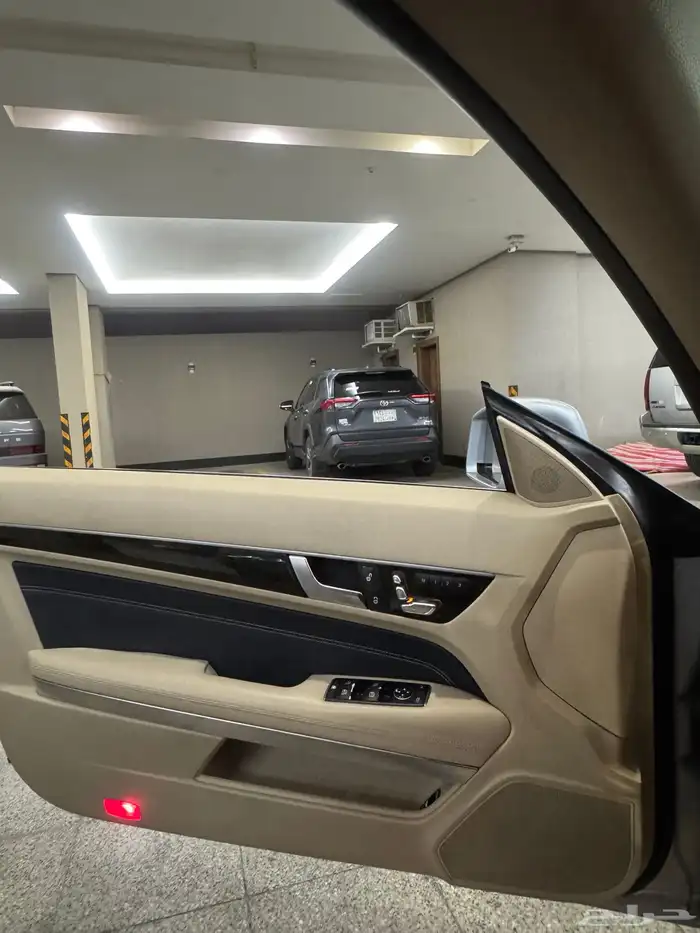 مرسيدس جفالي E250 ( كشف ) ممشى قليل جدا ونظيف 15