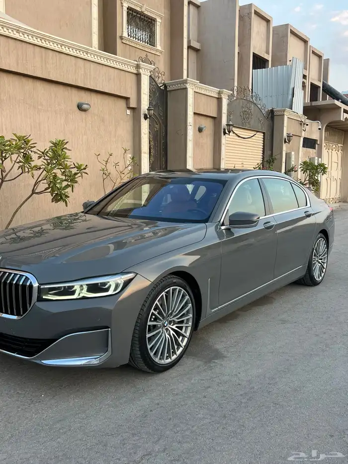 للبيع بي ام 730 4