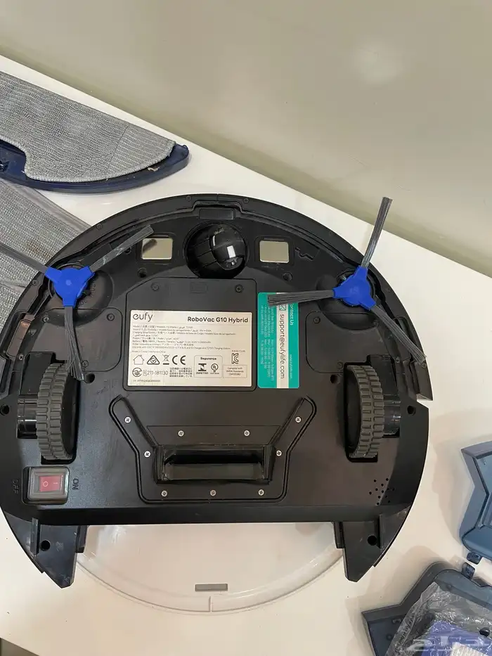 مكنسة روبوت ايوفي هايبرد G10 أبيض 2