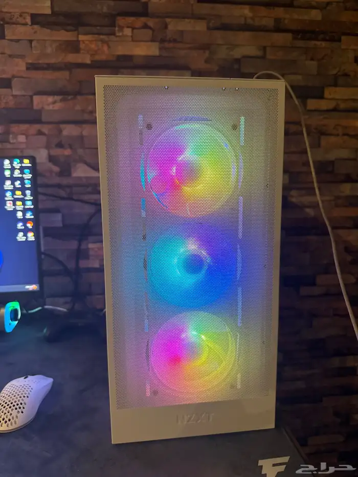 بي سي للبيع 1