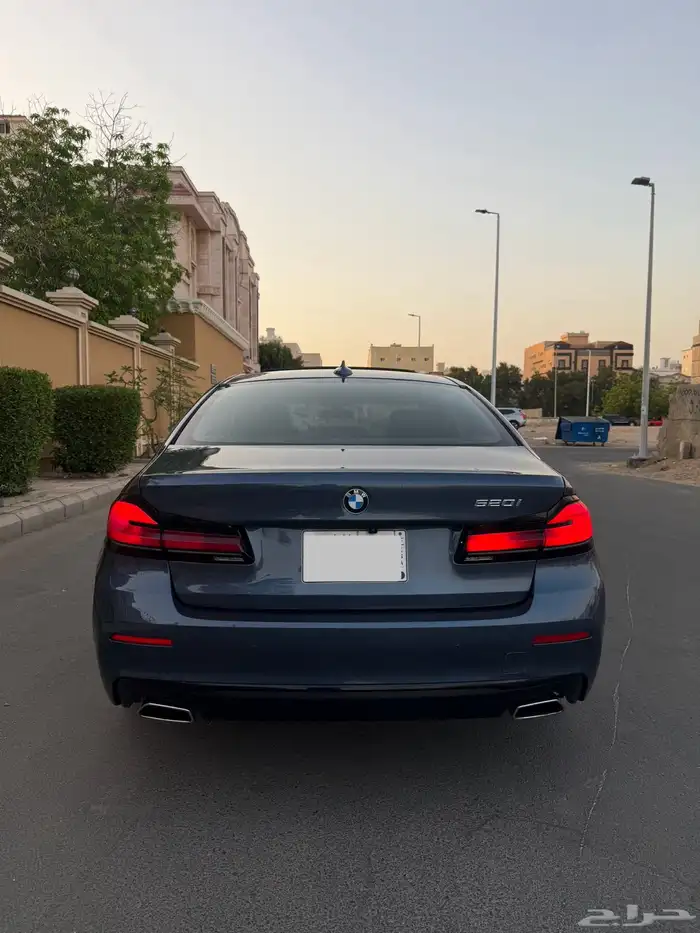 bmw520 فل بريميوم ناغي 2023 عداد (46000) البيع 145000 4