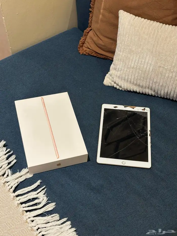 ايباد الجيل السابع لونه ذهبي 128GB 0