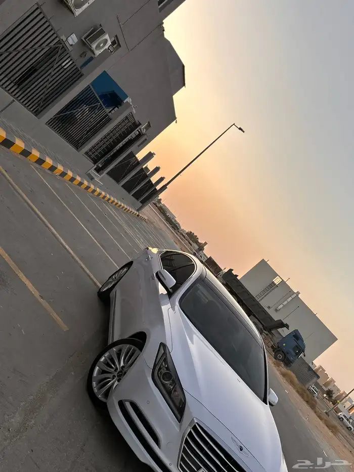 جنسس 2015 1