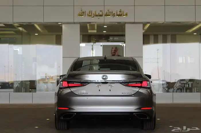 لكزس - ES300 HH هايبرد - 2025 - فل كامل - خليجي 11