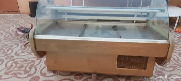 ثلاجه عرض للبيع 4