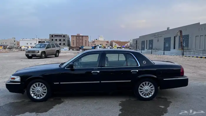 جراند ماركيز 2009 لارج سعودي 3