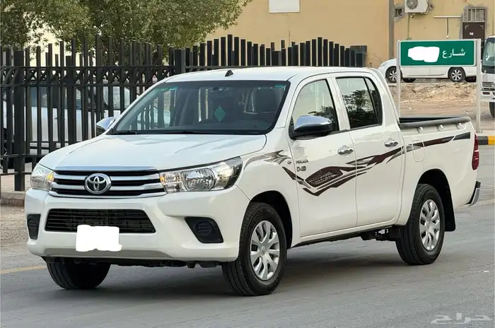 تويوتا هايلوكس 2020 ديزل ممشى 200 الف فقط 1