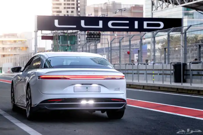 تصوير سيارات باحترافية فيديو وفوتو automotive photographer 4