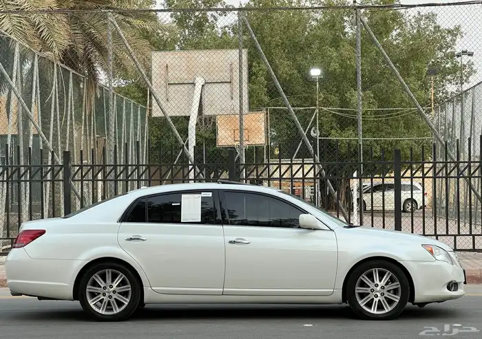 تويوتا افالون 2010 فل سعودي 8