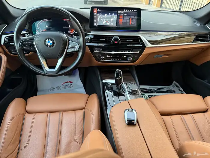 bmw520 فل بريميوم ناغي 2023 عداد (46000) البيع 145000 12