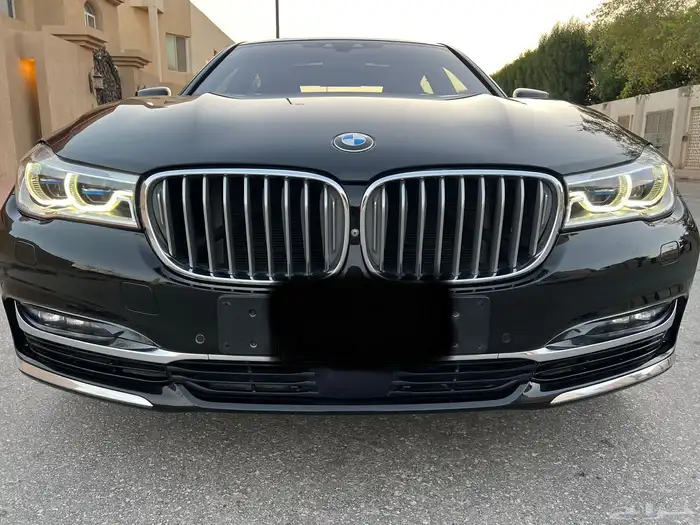 بي ام دبليو( 750LI )الموديل 2016 مخزن صيانات وكاله شبه جديد 13