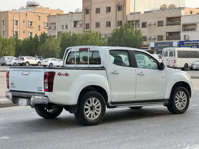 ايسوزو ديماكس موديل 2020 LS مكينه كبير 3000C 17