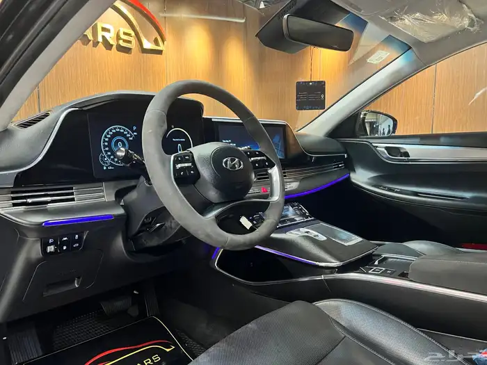 هيونداي ازيرا 2023 V6 فل كامل (( عرض خاص )) 11