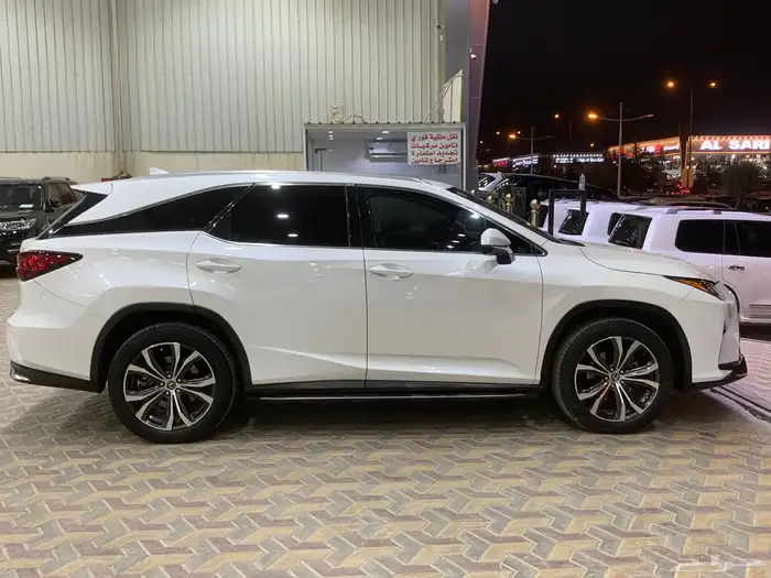 لكزس RX 350L فل كامل 2018 3