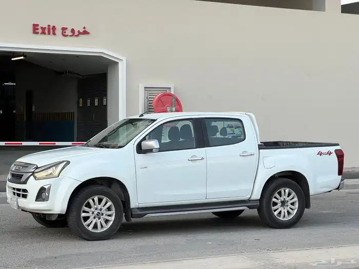 ايسوزو ديماكس موديل 2020 LS مكينه كبير 3000C 5