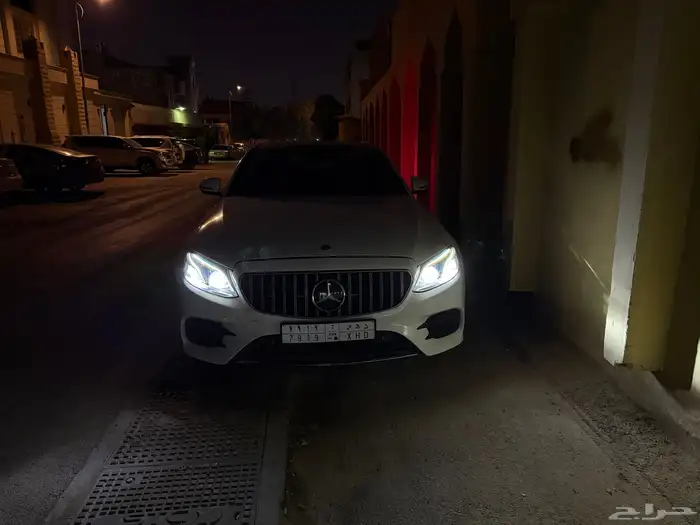مارسيدس E220d 2018 فل كامل 4