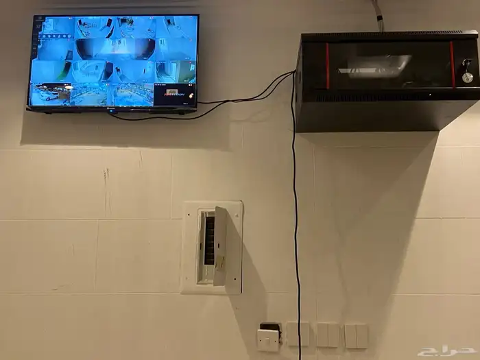 كاميرات مراقبة 13