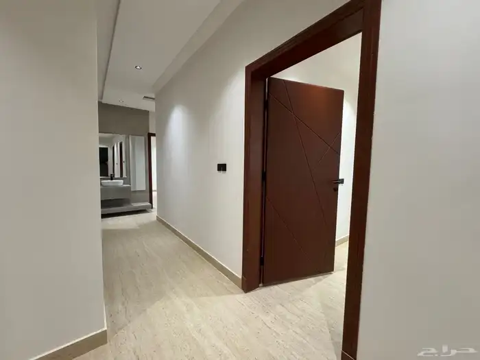 دور اول للايجار حي أسس المرجان 12