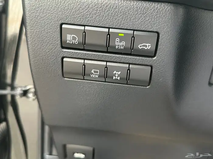 لكزس NX300 2020 10