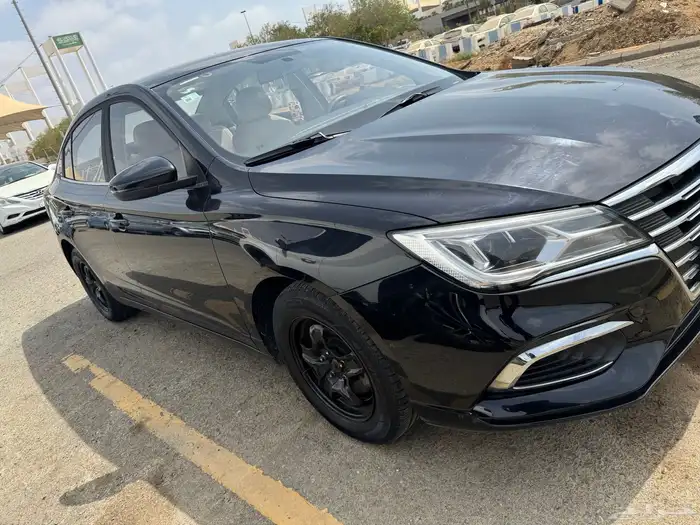 ام جي 5 MG ستاندر لون اسود ممشى 91.000كم 3