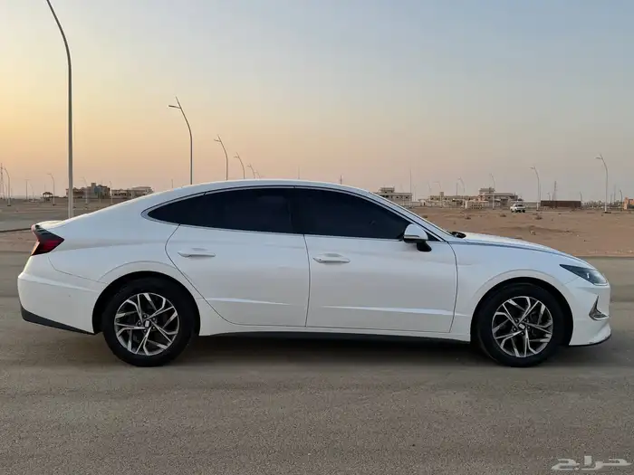 سوناتا 2021 ممشى 90 الف 13