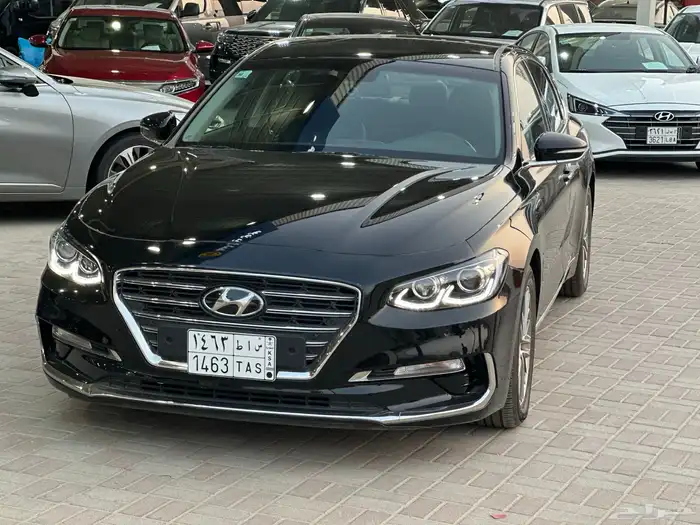 هونداي ازيرا نص فل 2019 بنزين 4