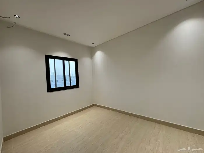 دور اول للايجار حي أسس المرجان 10