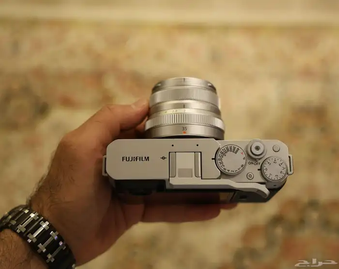 Fujifilm x-e4 مع عدسات احترافية 2