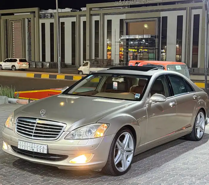 للبيع مرسيدس بانوراما S350 نظيف 2