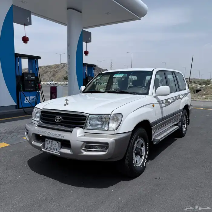 جيب صالون 2002 بحالة الوكالة 0