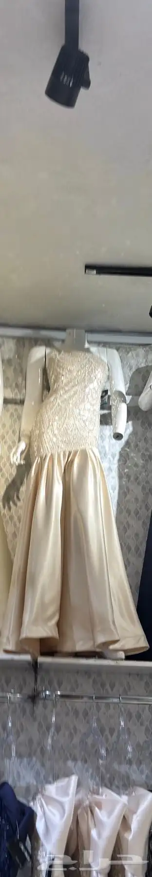 فستان للبيع 0
