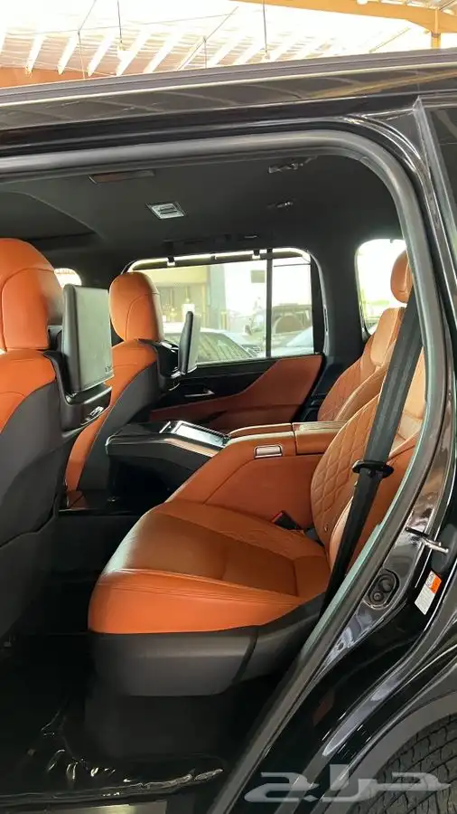 لكزس LX600VIP 2023 بلاك ايدشن اسود سعودي اخو الوكاله 15