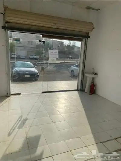 محل للايجار في حي الدفاع index