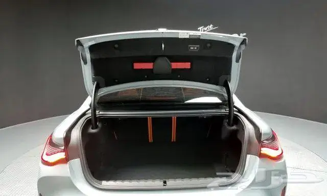BMW M4 موديل2021 14