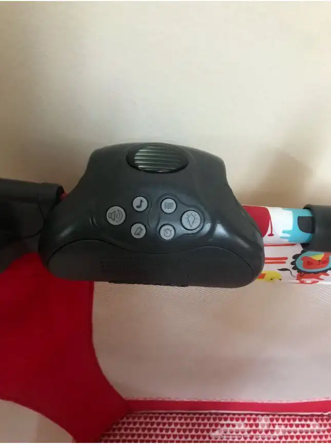 سرير اطفال GRACO ألماني 3