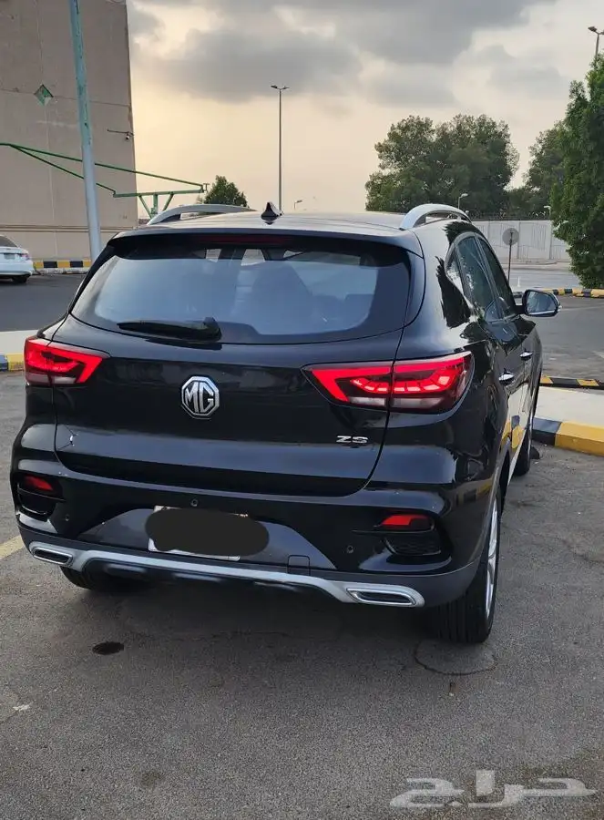 للبيع ام جي زد اس MG ZS 2021 نظيفة جدا 2