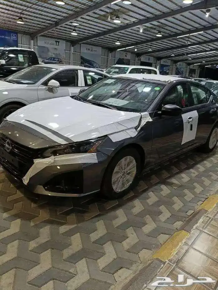نيسان التيما ستاندر ونص فل 2025 تقسيط وكاش 1