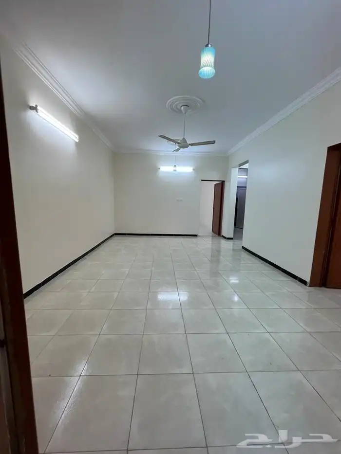 شقة سكنية في الحيلة الشرقي موقع مميز 0
