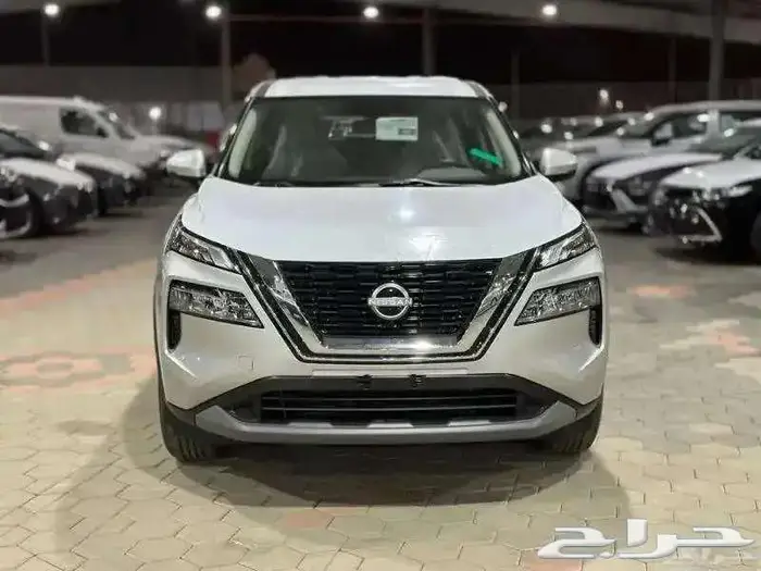 نيسان اكستريل 5 مقاعد ستاندر دبل 2025 تقسيط وكاش 0