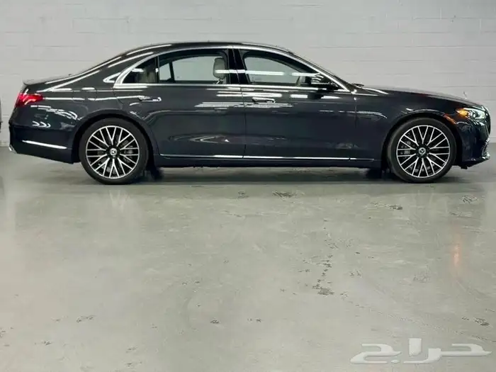 للبيع مرسيدس S580 موديل 2023 بسعر بطل وارد امريكا 6